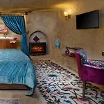Cappadocia Splendid Cave 4*