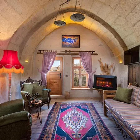 Cappadocia Splendid Cave Hotel