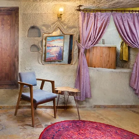 فندق Cappadocia Splendid Cave 4*