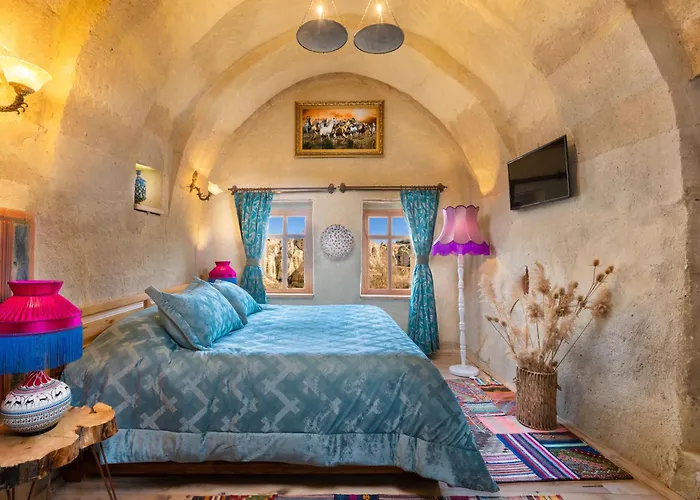 Cappadocia Splendid Cave Hotel 4*