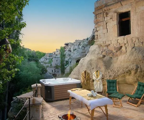 Cappadocia Splendid Cave Hotel